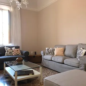 Casa Galliera Centro Appartamento